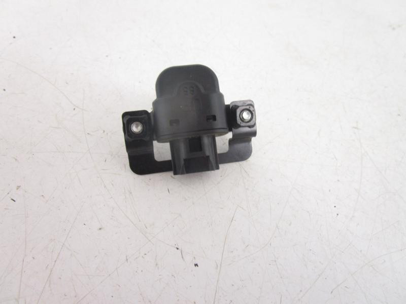 かお 16 Kawasaki ZX 1000 M ABS Fuel Cut Invert Sensor 21176-0026 2011
